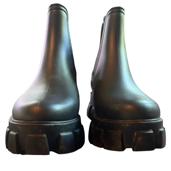 Black Chelsea Boots Women's Size 9 Platform Lug Sole Ankle Booties Punk Goth - Picture 5 of 5